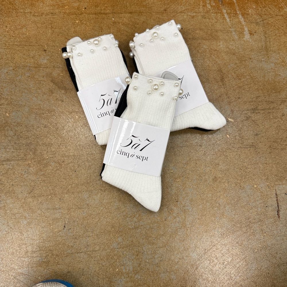 Cinq a Sept White Pearl-Embellished Socks NWT women